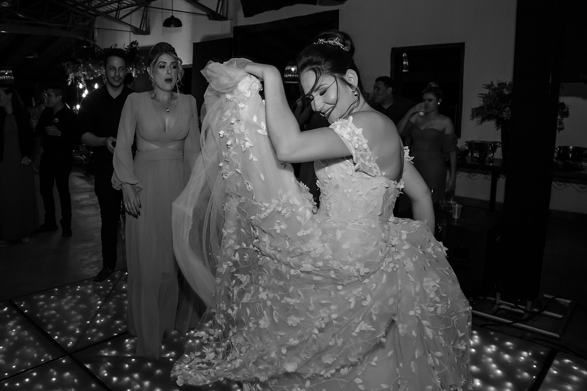 FOTOGRAIFA
CASAMENTO ALEXANDRE CASTTRO PATOS DE MINAS