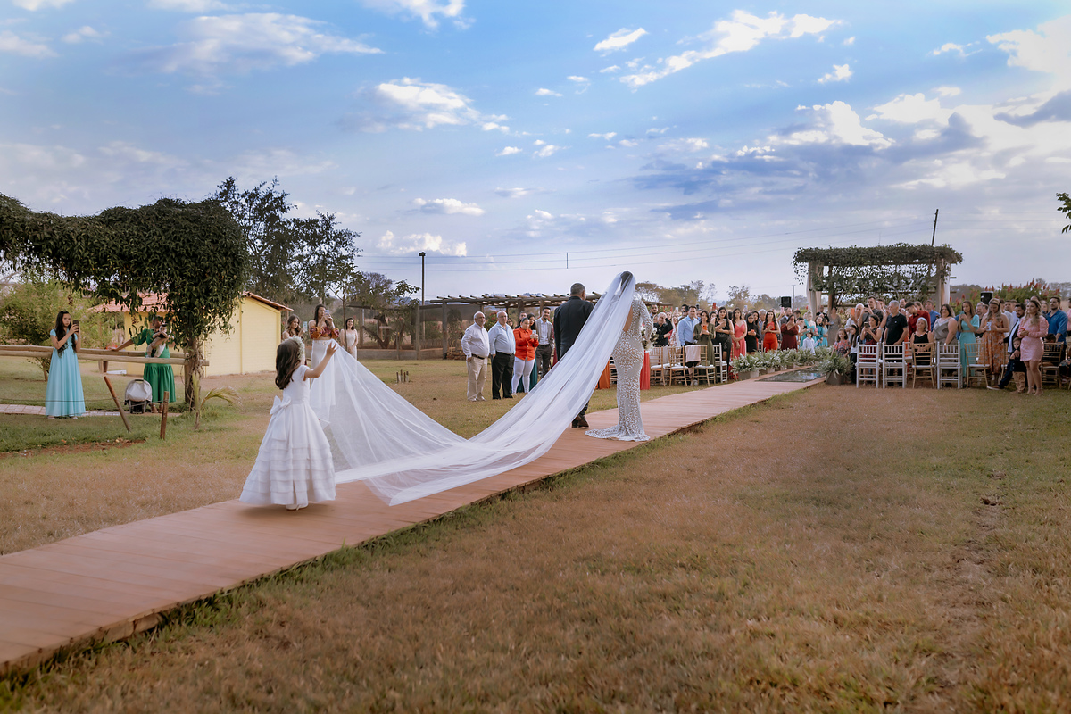 ALEXANDRE CASTTRO
FOTOS CASAMENTO PATOS DE MINAS CASAMENTO DE DIA
CASAMENTO NO CAMPO
AR LIVRE