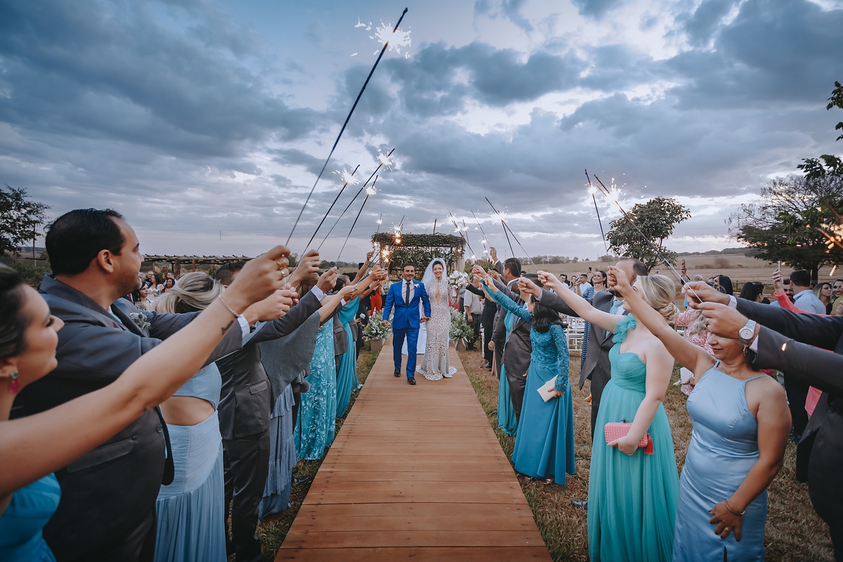 ALEXANDRE CASTTRO
FOTOS CASAMENTO PATOS DE MINAS CASAMENTO DE DIA
CASAMENTO NO CAMPO
AR LIVRE
