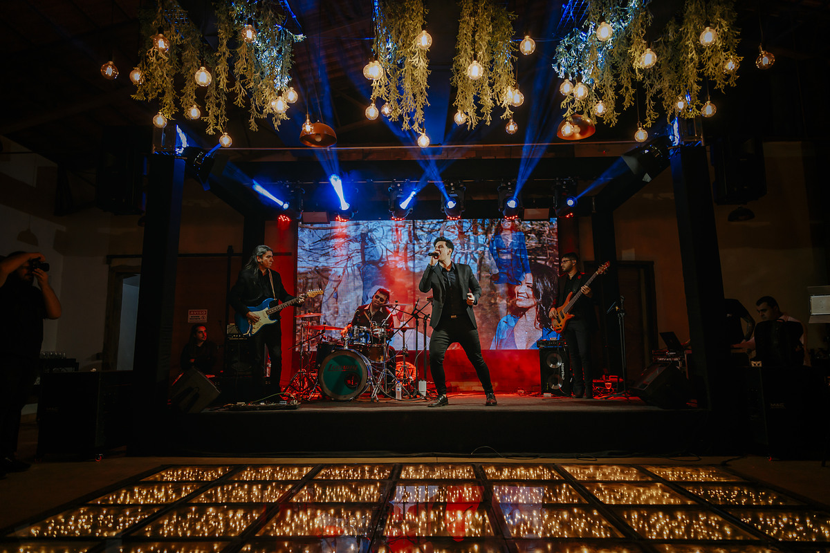 ALEXANDRE CASTTRO
FOTOS CASAMENTO PATOS DE MINAS CASAMENTO DE DIA
CASAMENTO NO CAMPO
AR LIVRE