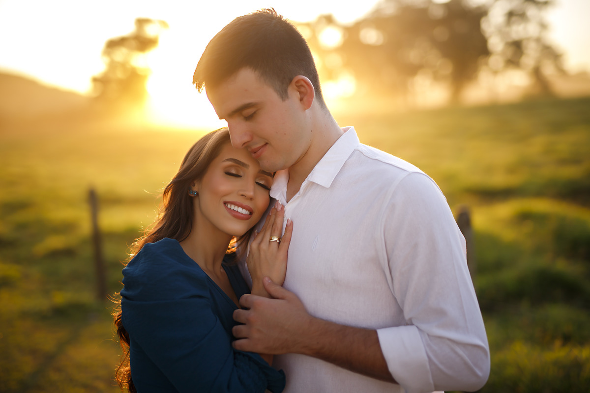 FOTOS POR DO SOL CASAL ROMANTICO FOTOGRAFIA CASAMENTOI PRE WEDDING