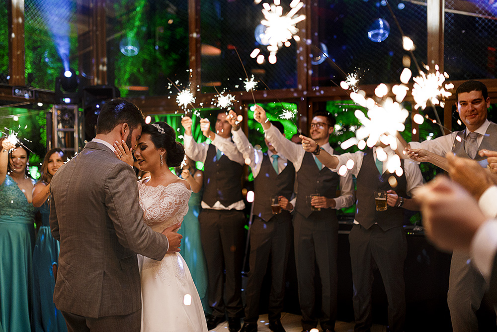 #blogdecasamento #casamento #casamentosreais #engagement #fotografia#noiva #noivas2018 #inspiracao #instanoivas #bodas #love #noivado #noivadoano  #noivasdobrasil #voucasar #noiva #bride #amor