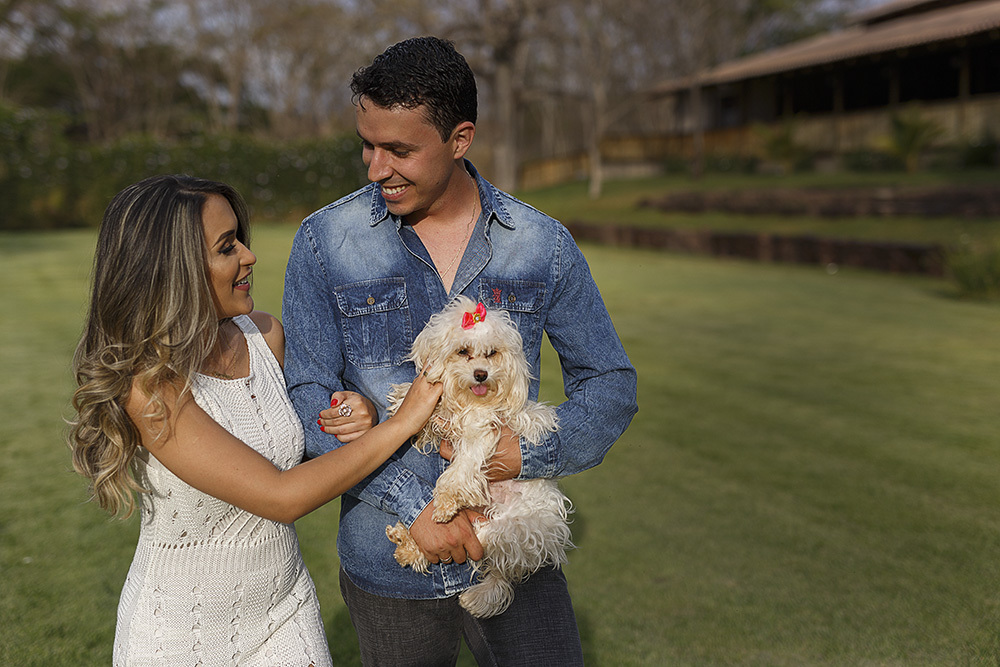 ensaio de noivos para casamento em patos de minas fotografias no campo