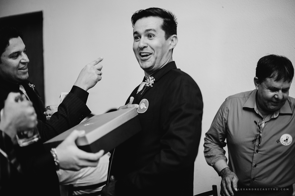 Casamento de Debora e Rogerio em Patos de Minas na Igreja santa terezinha fotografo alexandre casttro