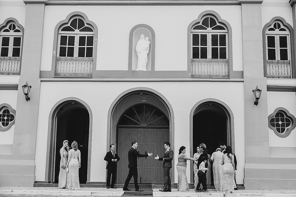 Casamento no campo durante o dia em carmo do paranaiba e sao gotardo fotografado por alexandre casttro 