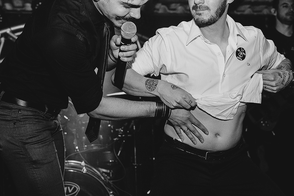 Casamento no campo durante o dia em carmo do paranaiba e sao gotardo fotografado por alexandre casttro 