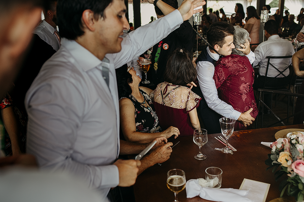 Casamento no campo durante o dia em carmo do paranaiba e sao gotardo fotografado por alexandre casttro 