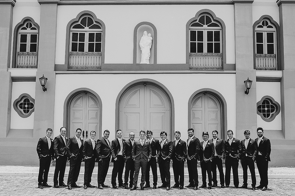 Casamento no campo durante o dia em carmo do paranaiba e sao gotardo fotografado por alexandre casttro foto dos padrinhos