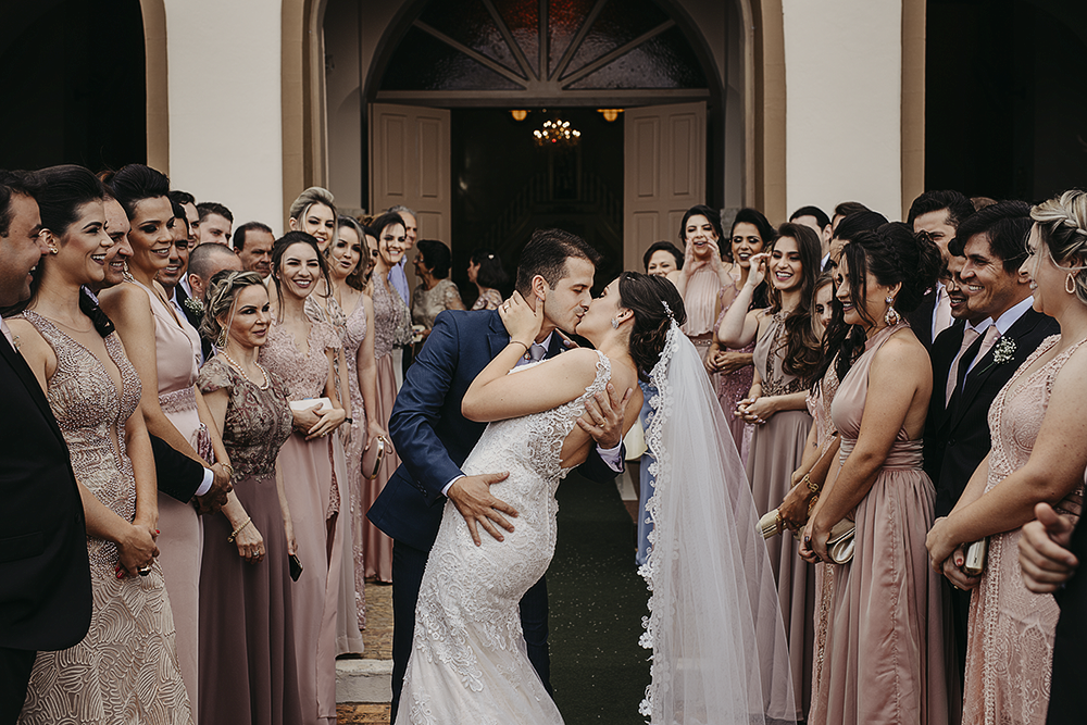 Casamento no campo durante o dia em carmo do paranaiba e sao gotardo fotografado por alexandre casttro 