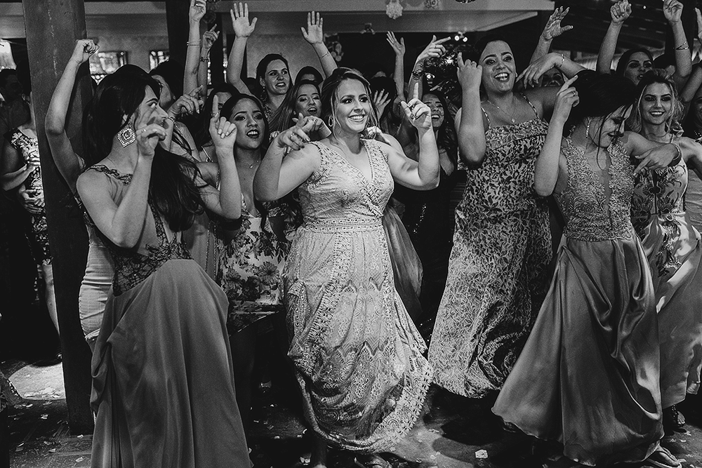 Casamento no campo durante o dia em carmo do paranaiba e sao gotardo fotografado por alexandre casttro 