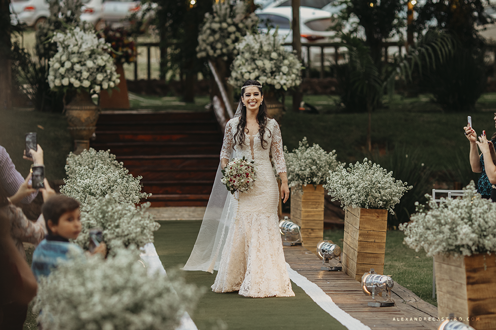 Fotografia de um casamento no campo  fotos de alexandre casttro cerimonial da conceito eventos e decoração de wellignton caixeta relizado na chacara Avalon e patos de minas ideias e inspiração