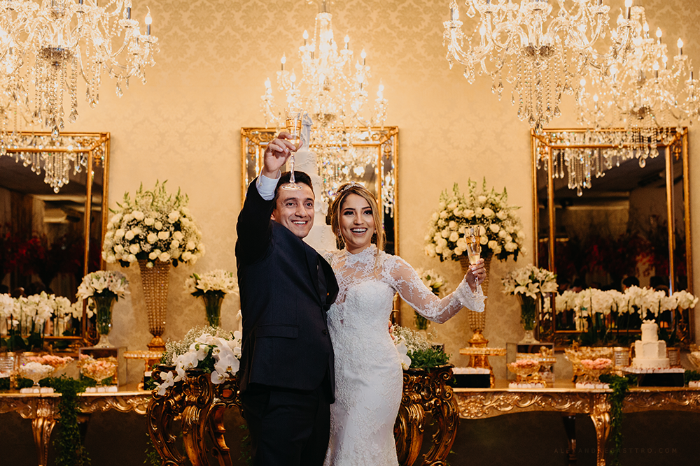 casamento lindo de laura e eliardo em patos de minas na igraja santa terezinha fotos para inspiração fotografos alexandre casttro imagens de amor