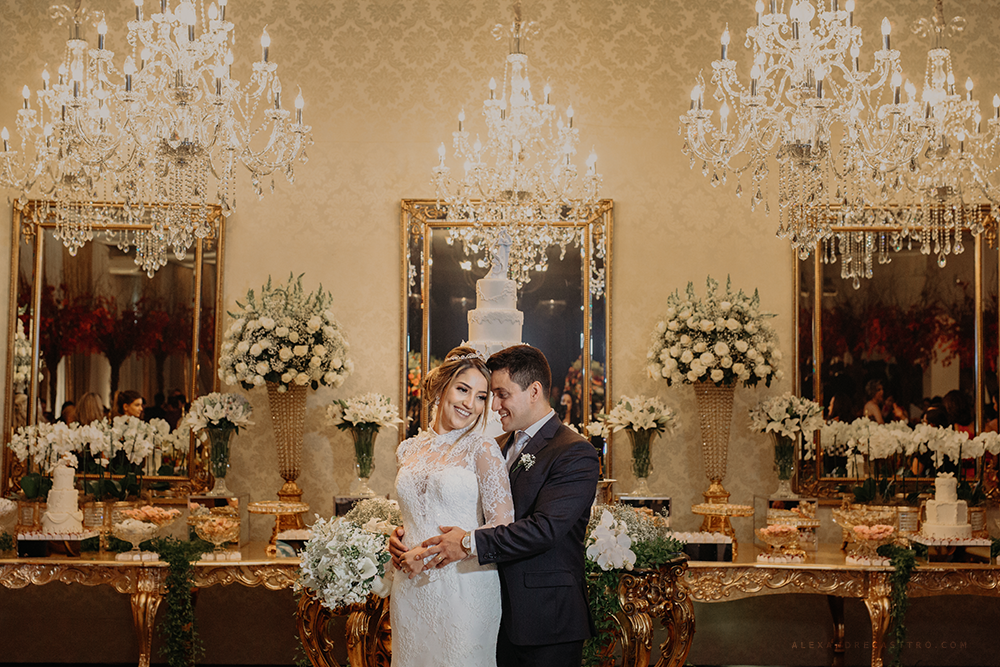 casamento lindo de laura e eliardo em patos de minas na igraja santa terezinha fotos para inspiração fotografos alexandre casttro imagens de amor