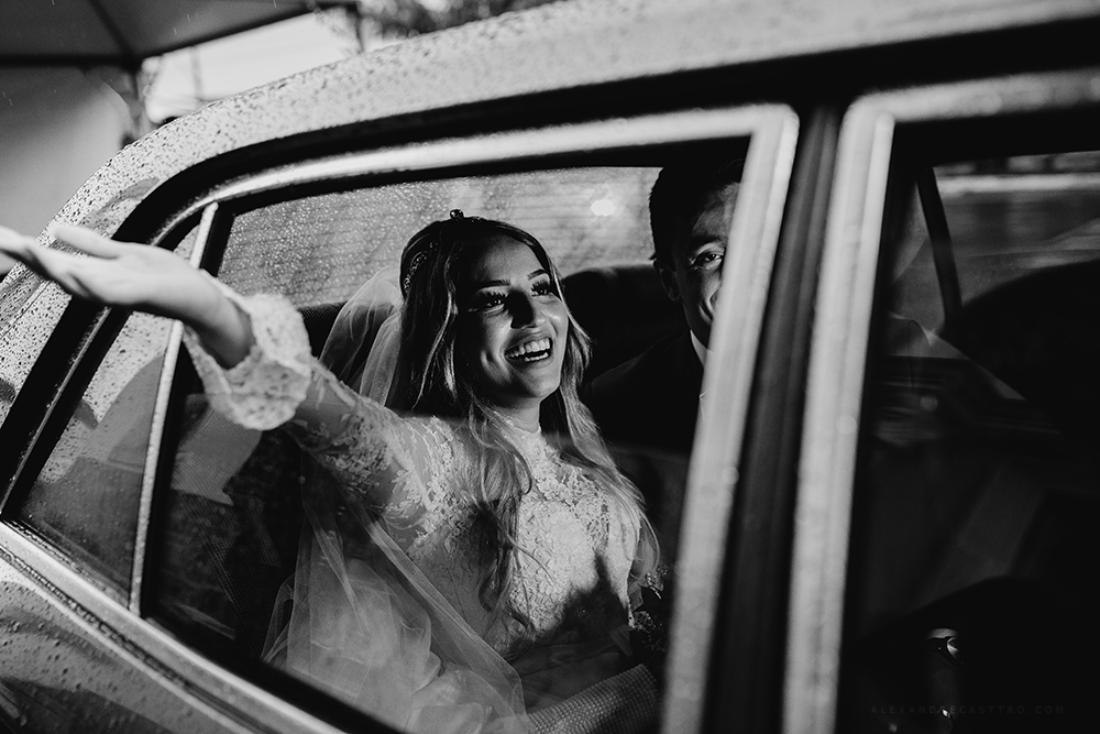 casamento lindo de laura e eliardo em patos de minas na igraja santa terezinha fotos para inspiração fotografos alexandre casttro imagens de amor