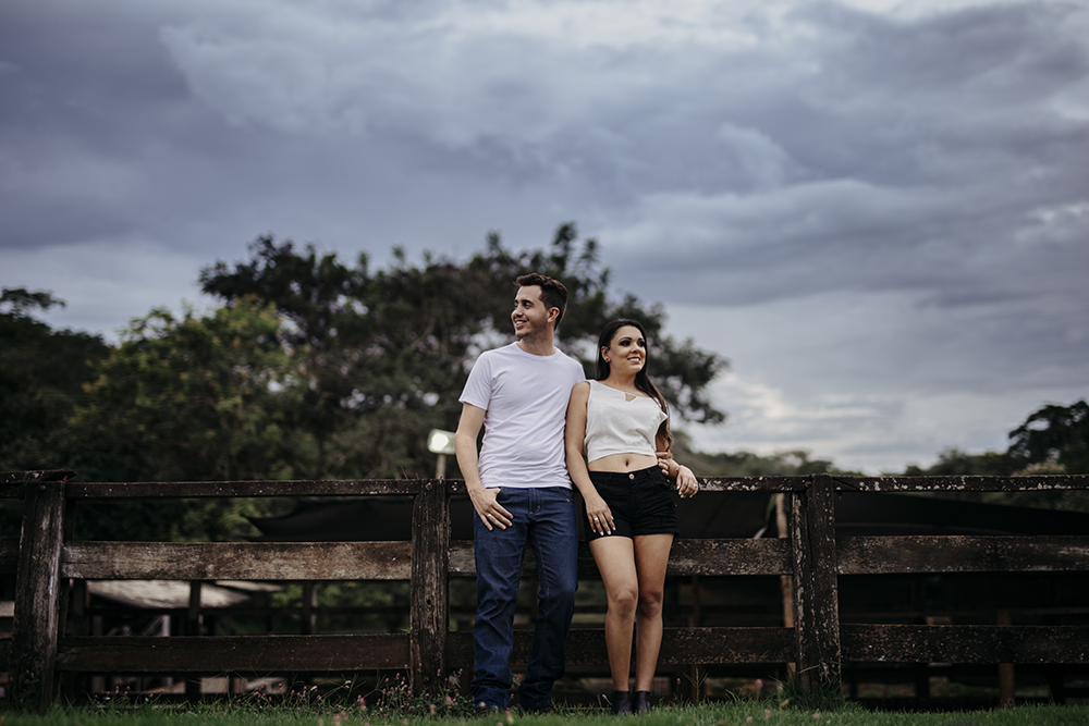 ensaio namorando pre wedding pousada avalon em patos de minas fotografia de casal fotografo alexandre casttro