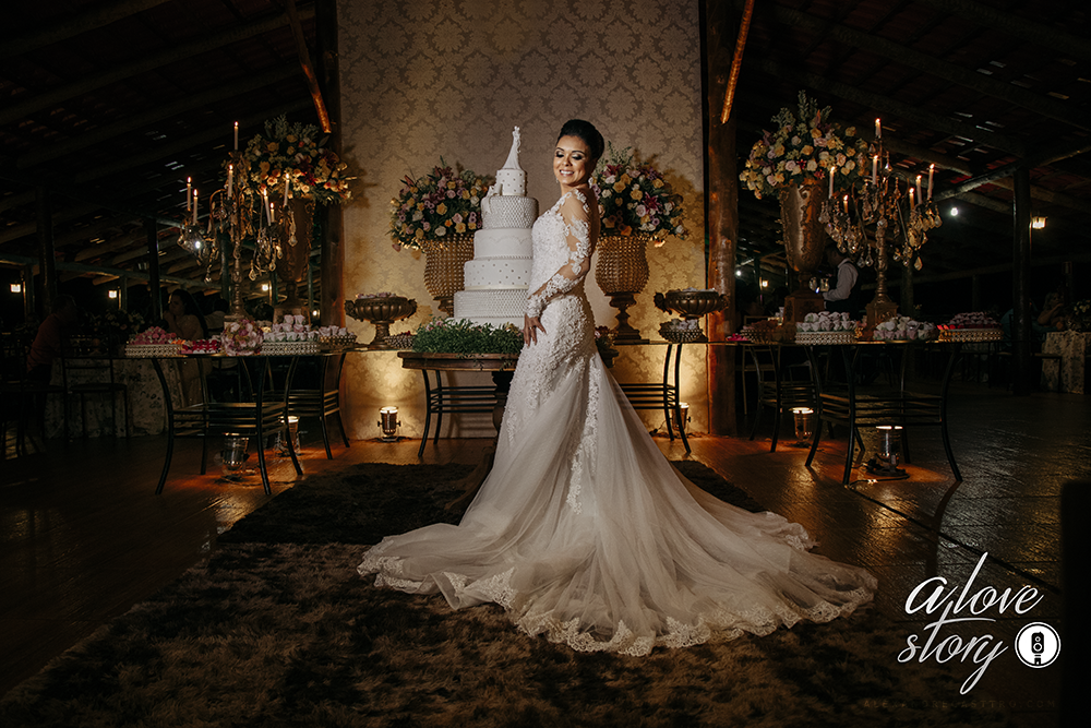 casamento de fabiane e daniel que aconteceu em patos de minas na igreja dos capuchinhos e recepção na chacara avalon fotografado pelo fotografo alexandre casttro 
