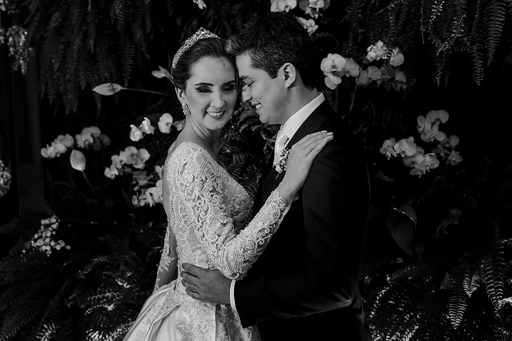 Casamento Camila Queiroz e Igor na Igreja dos Capuchinhos em Patos de Minas Fotografo Alexandre Casttro Conceito eventos Faelo Filmes Wellignton Guimaraes Stella Mendonça Banda Pagô Salao de Festas DB 