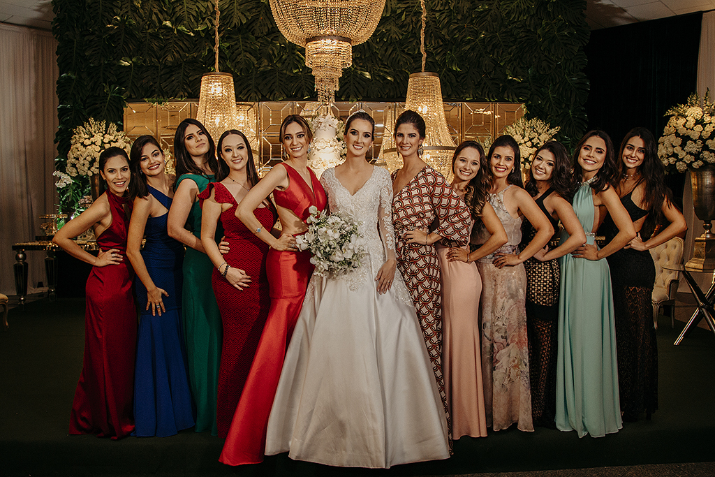 Casamento Camila Queiroz e Igor na Igreja dos Capuchinhos em Patos de Minas Fotografo Alexandre Casttro Conceito eventos Faelo Filmes Wellignton Guimaraes Stella Mendonça Banda Pagô Salao de Festas DB 