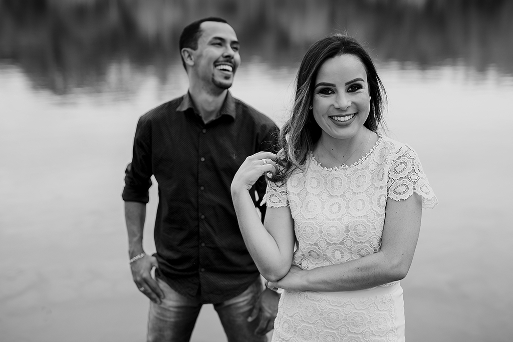 Ensaio Fotografico na cidade de Araxa MG do casal Fernanda e Sergio e fotografado por Alexnadre Casttro fotografo de patos de minas