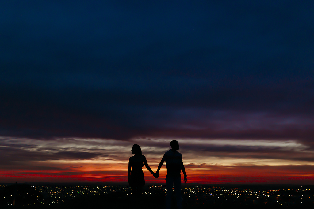 Ensaio Fotografico na cidade de Araxa MG do casal Fernanda e Sergio e fotografado por Alexnadre Casttro fotografo de patos de minas