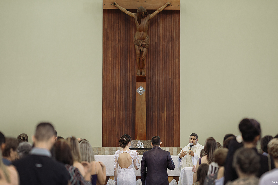 Casamento de Lucas e Juliana em Patos de Minas na Igreja do Cristo fotografo Alexandre Casttro festa na Decor fest e produçao na Stella Mendonça Fotos linda de casamento inspiração para o grande dia