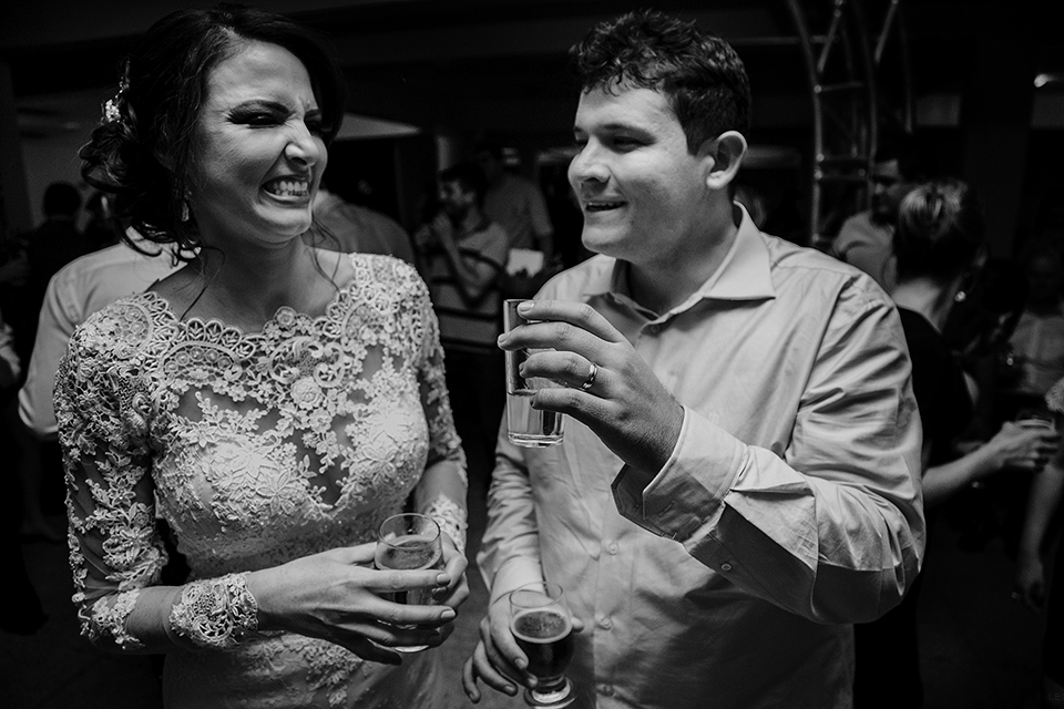 Casamento de Lucas e Juliana em Patos de Minas na Igreja do Cristo fotografo Alexandre Casttro festa na Decor fest e produçao na Stella Mendonça Fotos linda de casamento inspiração para o grande dia