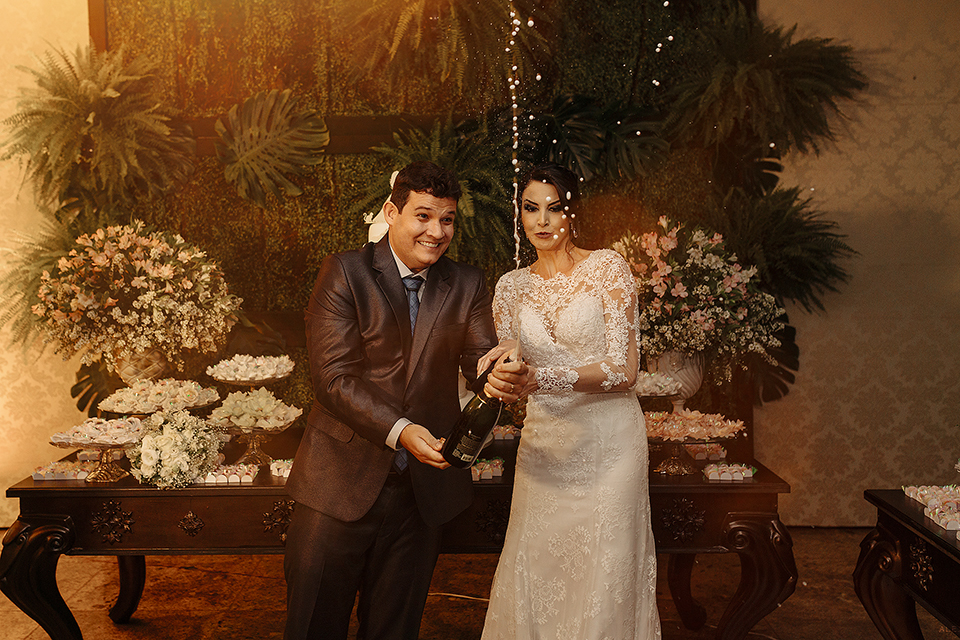 Casamento de Lucas e Juliana em Patos de Minas na Igreja do Cristo fotografo Alexandre Casttro festa na Decor fest e produçao na Stella Mendonça Fotos linda de casamento inspiração para o grande dia