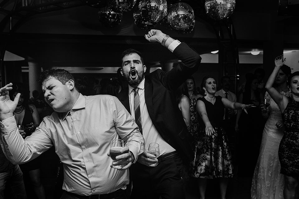 Casamento de Lucas e Juliana em Patos de Minas na Igreja do Cristo fotografo Alexandre Casttro festa na Decor fest e produçao na Stella Mendonça Fotos linda de casamento inspiração para o grande dia