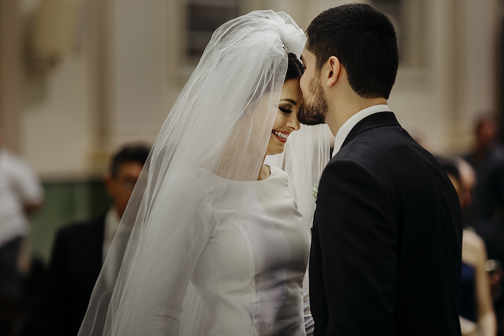 casamento heitor e isabela patos de minas fotografo alexandre casttro igreja dos capuchinhos salo de festa house fest  produçao thiago lima inspiração 