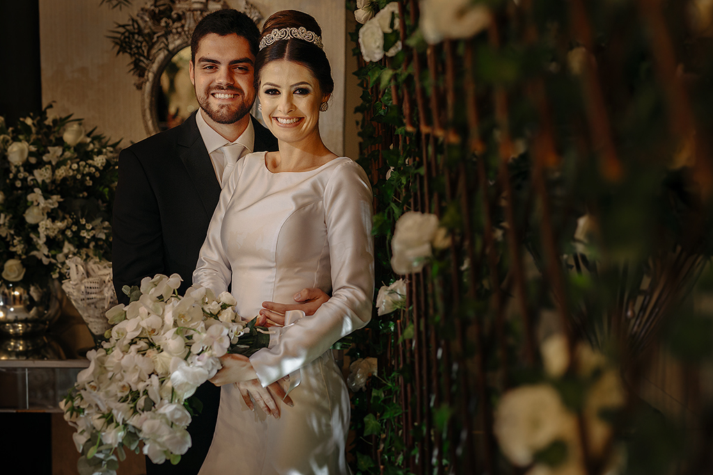 casamento heitor e isabela patos de minas fotografo alexandre casttro igreja dos capuchinhos salo de festa house fest  produçao thiago lima inspiração 
