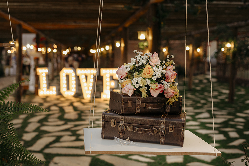 casamento no campo durante o dia na  avalom chacara fotografo alexandre casttro de patos de minas