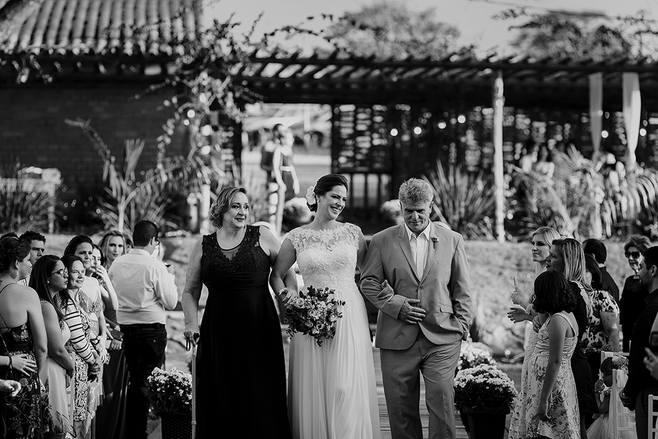casamento no campo durante o dia na  avalom chacara fotografo alexandre casttro de patos de minas