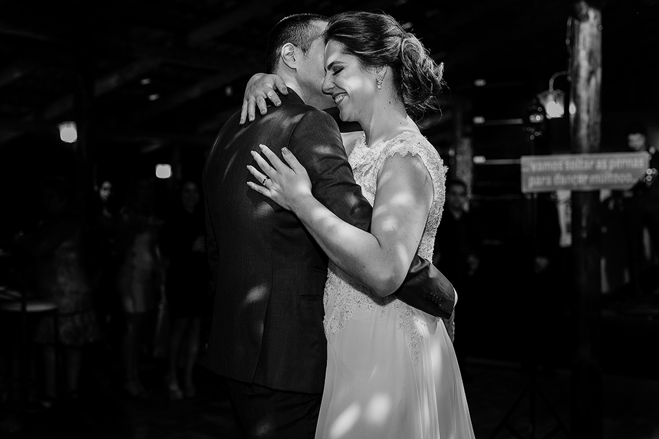 casamento natalia e rodrigo pousana avalona no campo fotografo alexnadre casttro patos de minas fotos preto e branco festa