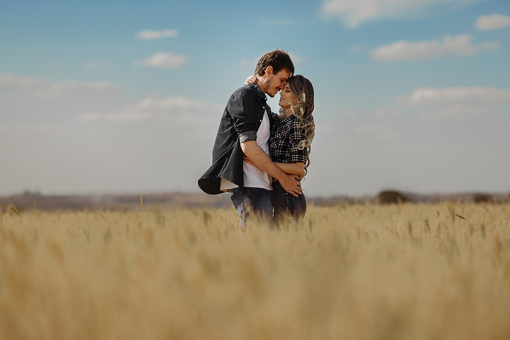 Ensaio Namorando de Mateus e Natalia em Perdizes e Patos de Minas Fotografo Alexandre Casttro Fotos com Amor paixão e inspiração