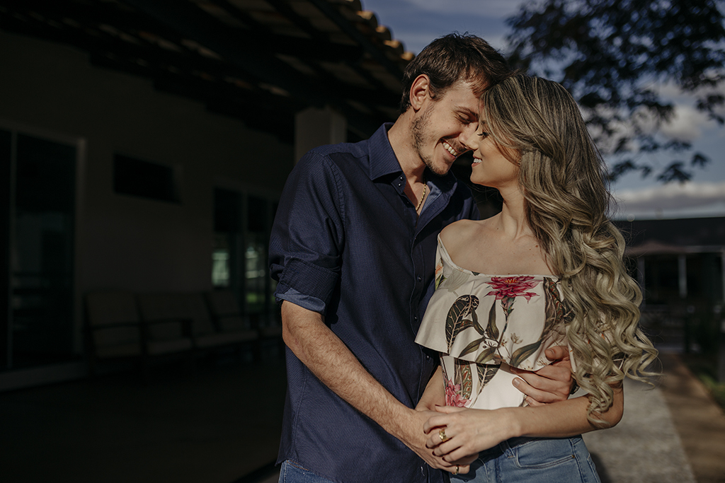 Ensaio Namorando de Mateus e Natalia em Perdizes e Patos de Minas Fotografo Alexandre Casttro Fotos com Amor paixão e inspiração