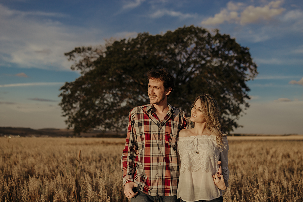 Ensaio Namorando de Mateus e Natalia em Perdizes e Patos de Minas Fotografo Alexandre Casttro Fotos com Amor paixão e inspiração