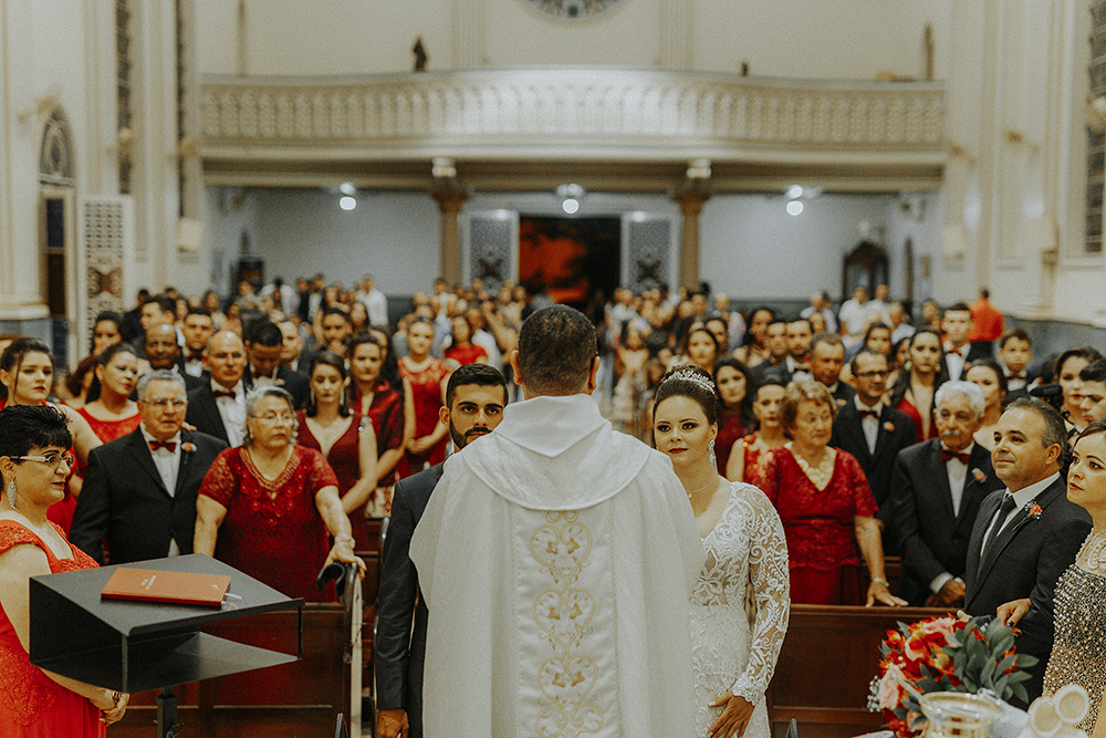 casamento Francyelle e Diego na igreja Santa Terezinha capuchinhos em Patos de Minas fotografo Alexandre Casttro rose cerimonial Salvatore noivas
