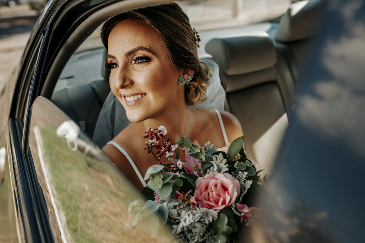casamento Daniela e augusto fotografo Alexandre Casttro inspiração noiva noivos casal patos de minas festa louca fotografia