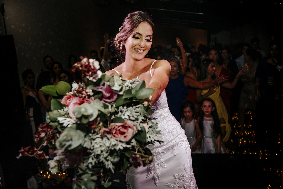 casamento Daniela e augusto fotografo Alexandre Casttro crazy party patos de minas festa louca fotografia