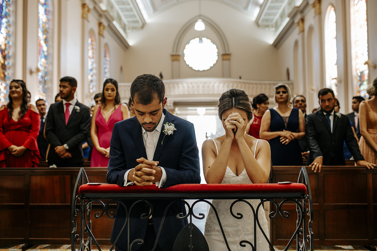casamento Daniela e augusto fotografo Alexandre Casttro inspiração noiva noivos casal patos de minas festa louca fotografia