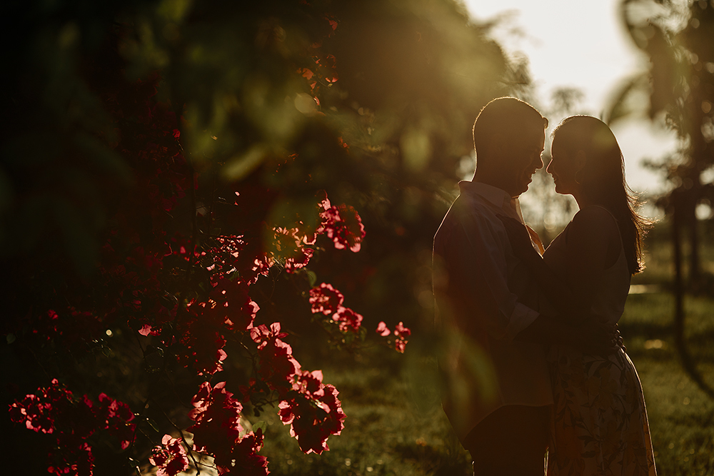 Ensaio pre casamento Uberlandia patos de minas muito amor do casal Mariana e Victor Hugo fotografo Alexandre Casttro 