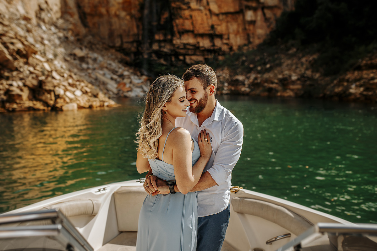 fotografia de casal em capitólio minas gerais ideias cachoeira good vibes Alexandre Casttro 
