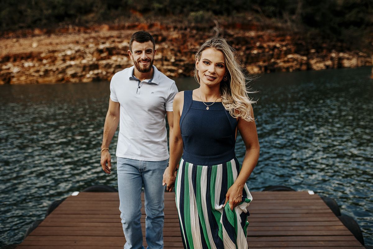fotografia de casal em capitólio minas gerais ideias cachoeira good vibes Alexandre Casttro 