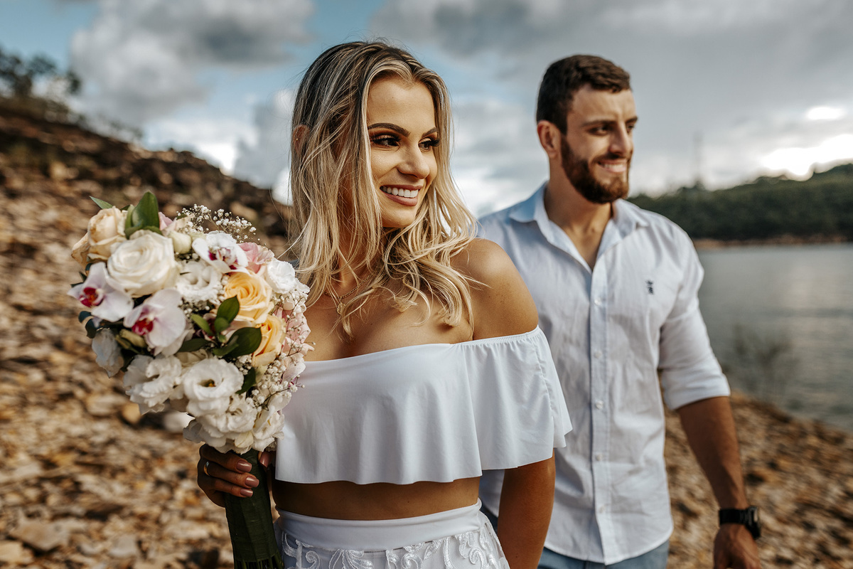 fotografia de casal em capitólio minas gerais ideias cachoeira good vibes Alexandre Casttro 