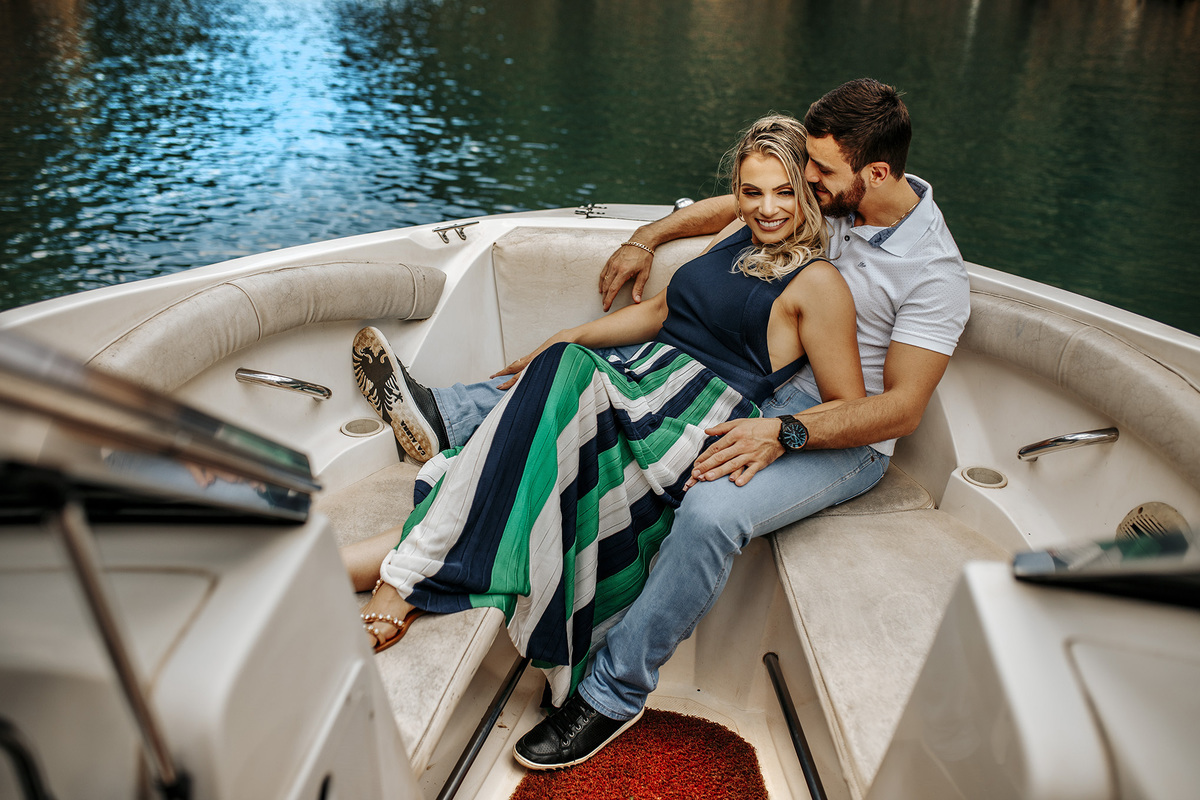fotografia de casal em capitólio minas gerais ideias cachoeira good vibes Alexandre Casttro 
