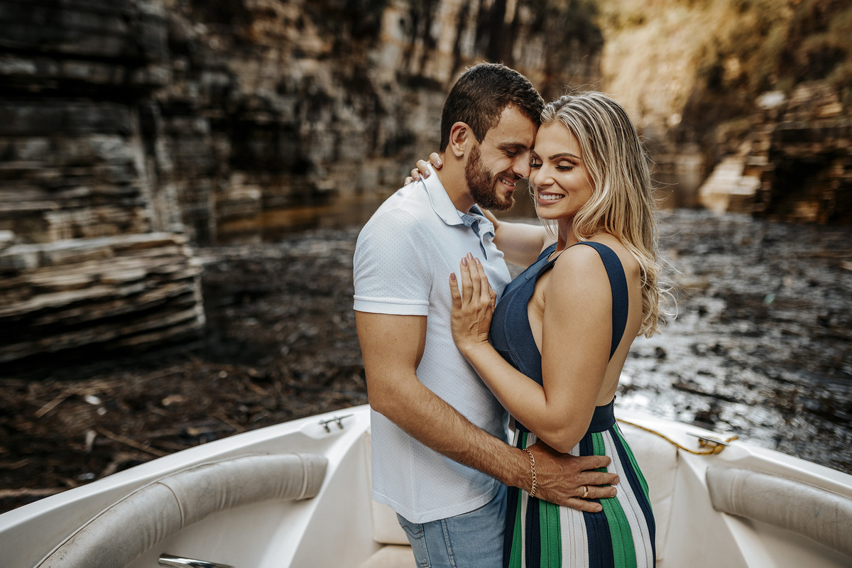 fotografia de casal em capitólio minas gerais ideias cachoeira good vibes Alexandre Casttro 