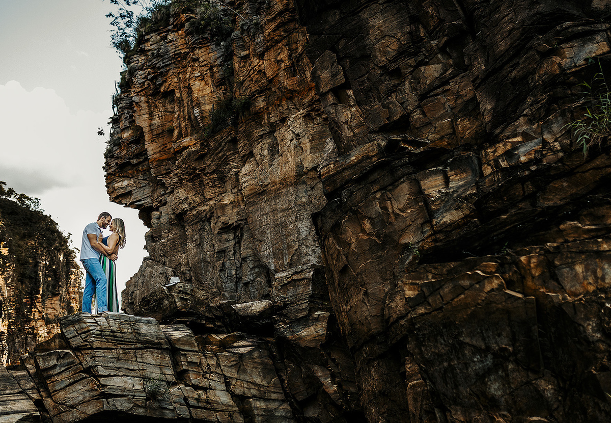 fotografia de casal em capitólio minas gerais ideias cachoeira good vibes Alexandre Casttro 