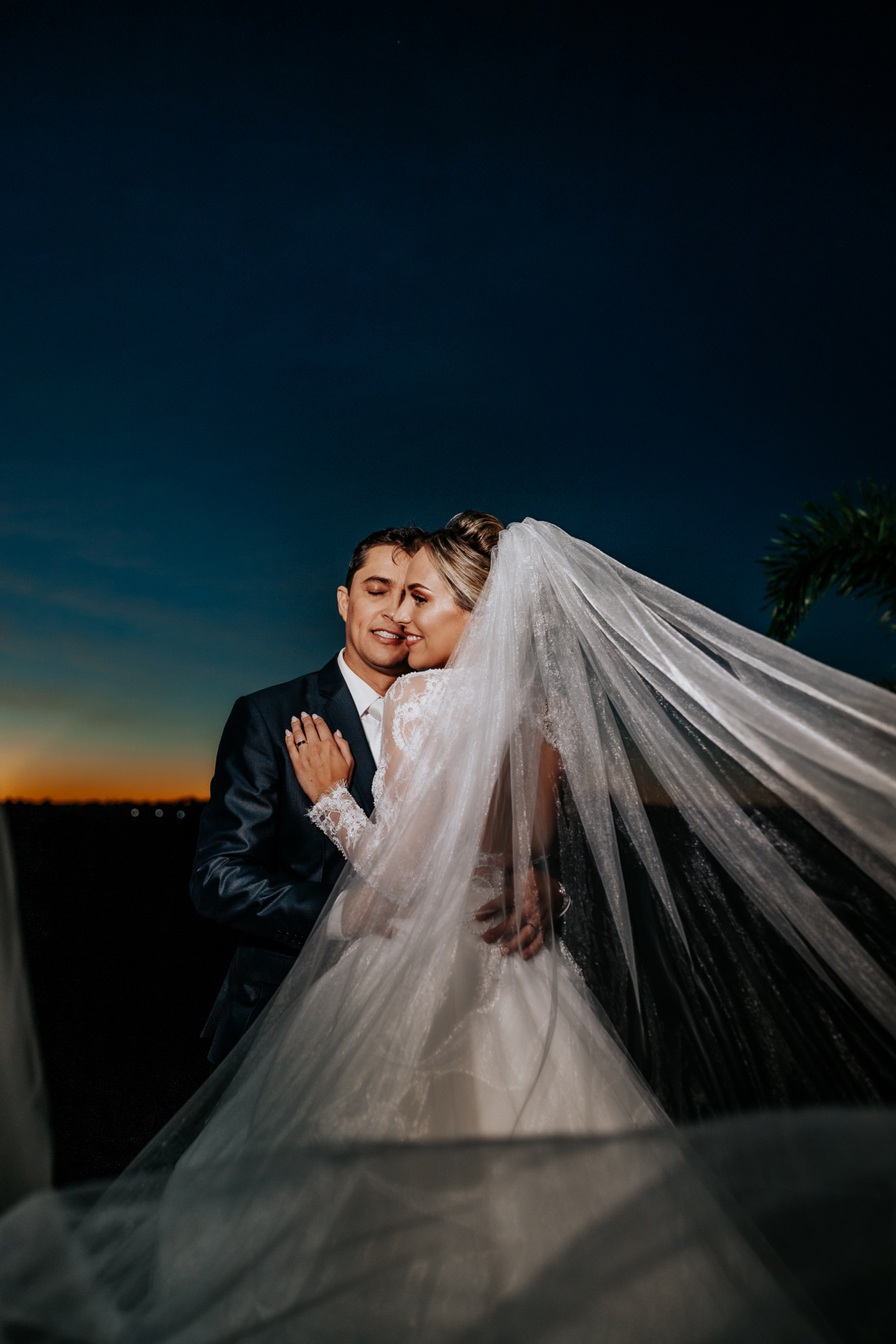 Fotografia do casamento de Camila e Jair em patos de minas no sitio toe do jo fotografo Alexandre Casttro