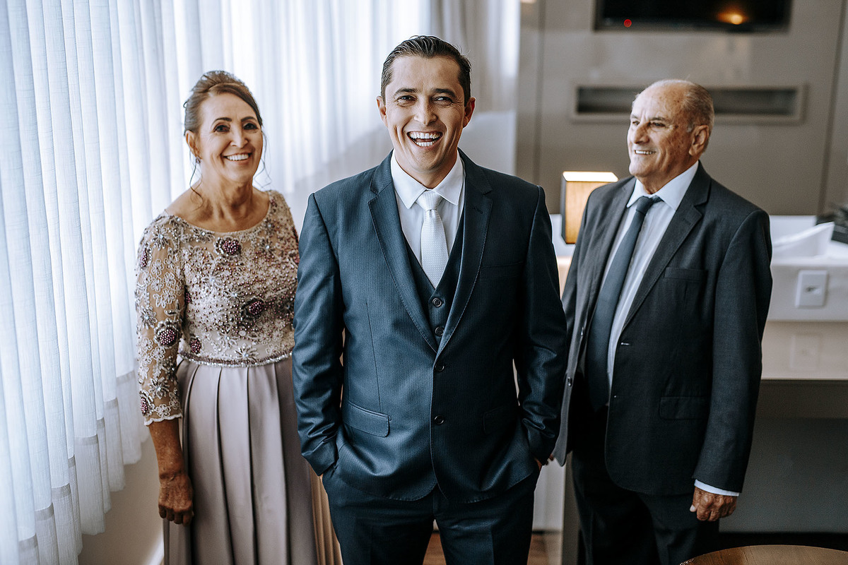 Fotografia do casamento de Camila e Jair em patos de minas no sitio toe do jo fotografo Alexandre Casttro
