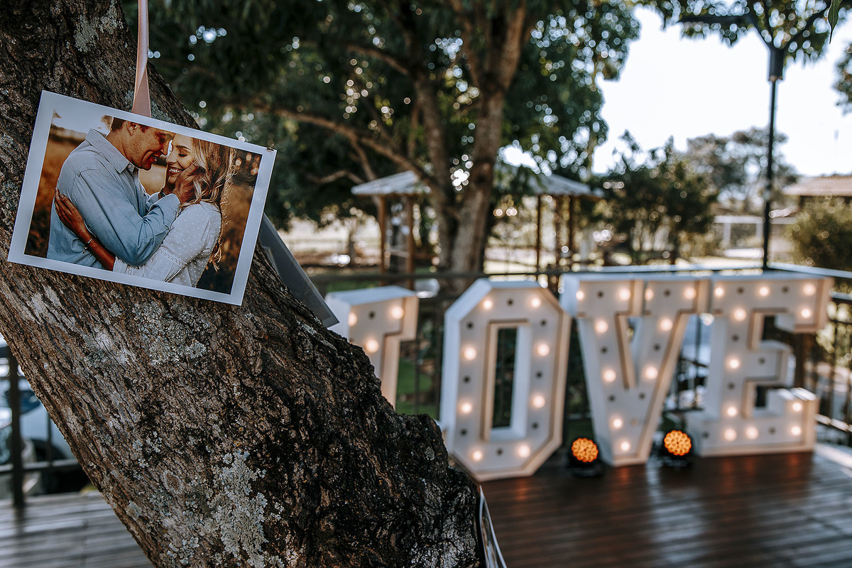 Fotografia do casamento de Camila e Jair em patos de minas no sitio toe do jo fotografo Alexandre Casttro